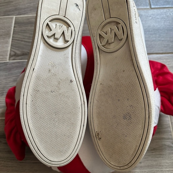 Michael Kors White Sneakers Minimalist Lace-Up Design Size 8 - Picture 5 of 11